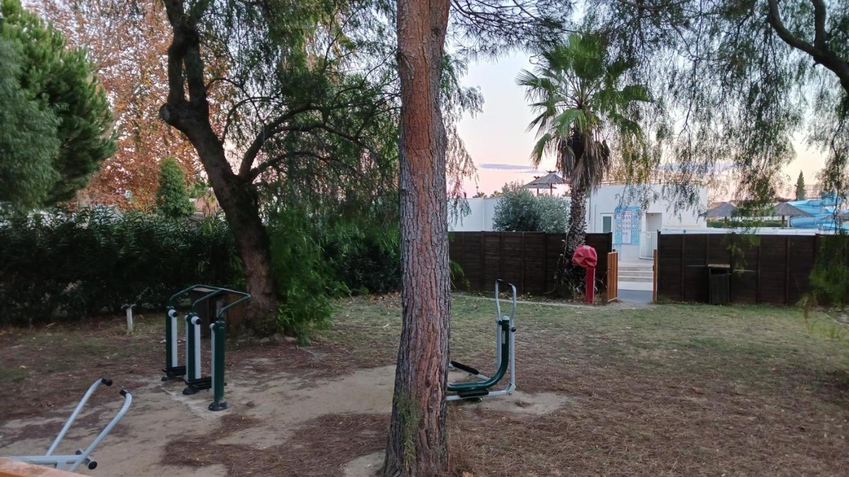 Sun Sea Camping Le Bosc Saint-Cyprien  Exterior photo